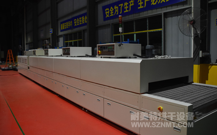 通訊行業(yè)TP觸摸屏隧道式烘干爐 通訊行業(yè)TP觸摸屏隧道式烘干爐